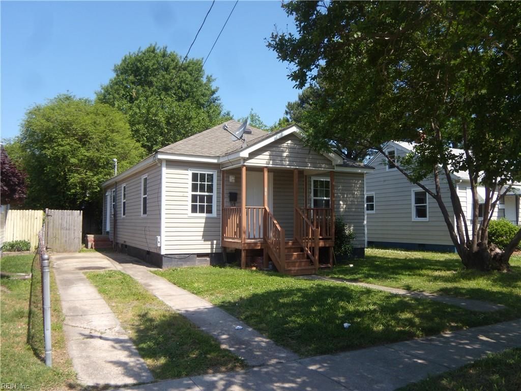 Photo of 806 Partridge Avenue, Chesapeake, VA 23324 (MLS # 10613593)