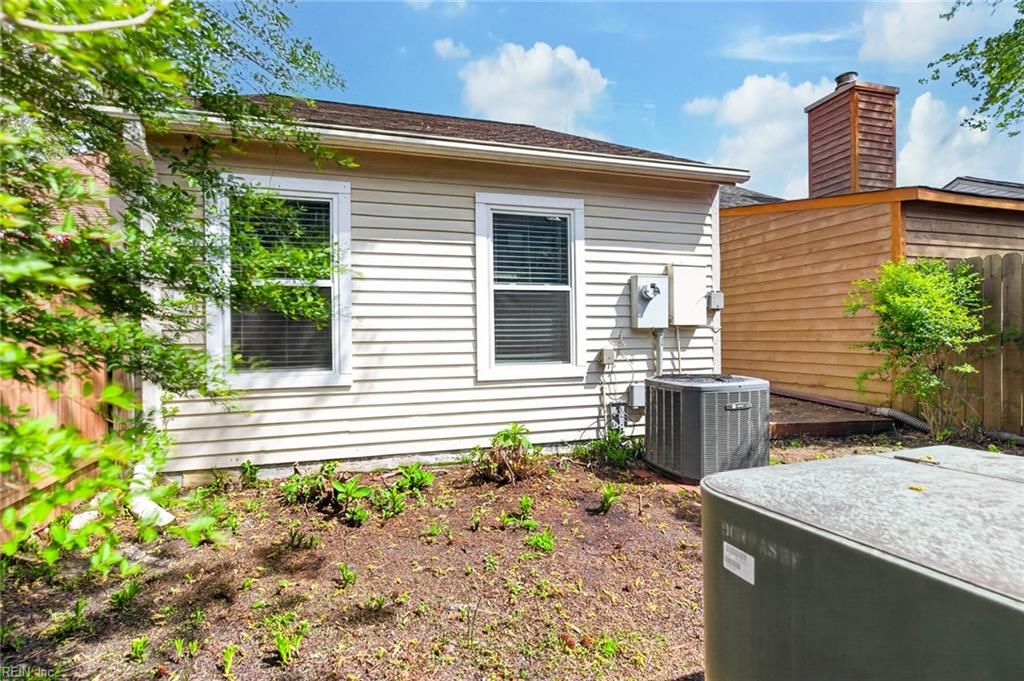 Photo of 1429 Gannet Run, Virginia Beach, VA 23451 (MLS # 10629288)