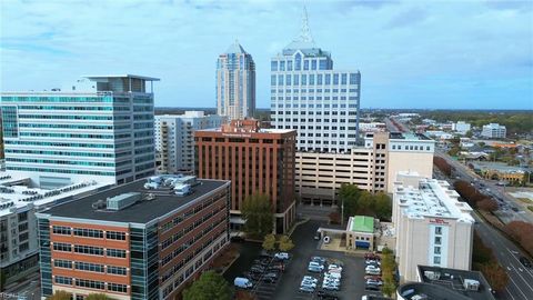 Photo of 4545 Commerce Street #3303, Virginia Beach, VA 23462 (MLS # 10632270)