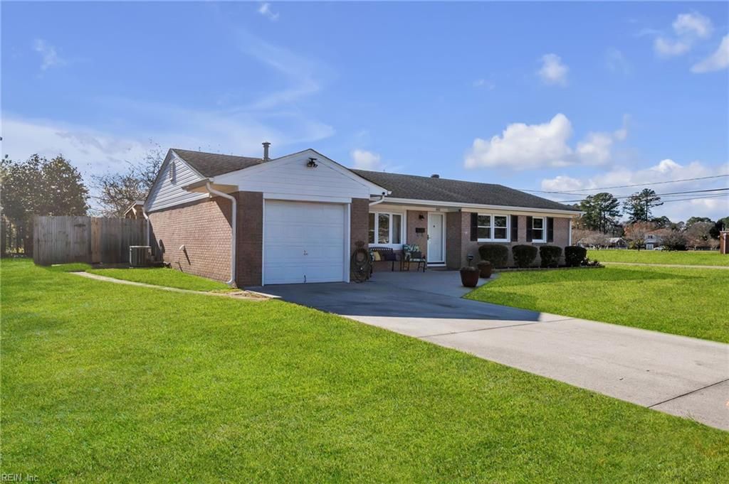 Photo of 800 Morgan Trail, Virginia Beach, VA 23464 (MLS # 10613385)