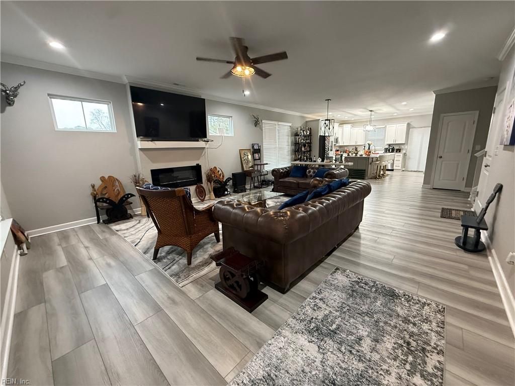 Photo of 1614 Hawthorne Drive, Chesapeake, VA 23325 (MLS # 10623614)