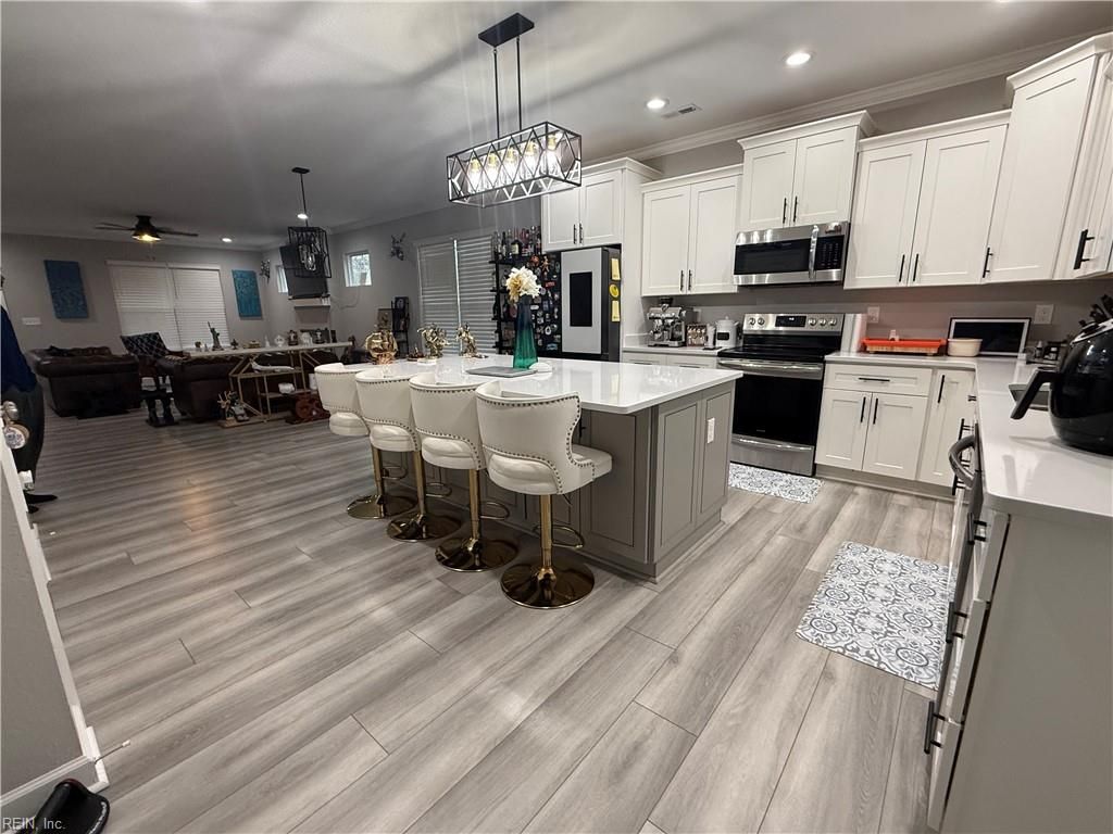 Photo of 1614 Hawthorne Drive, Chesapeake, VA 23325 (MLS # 10623614)