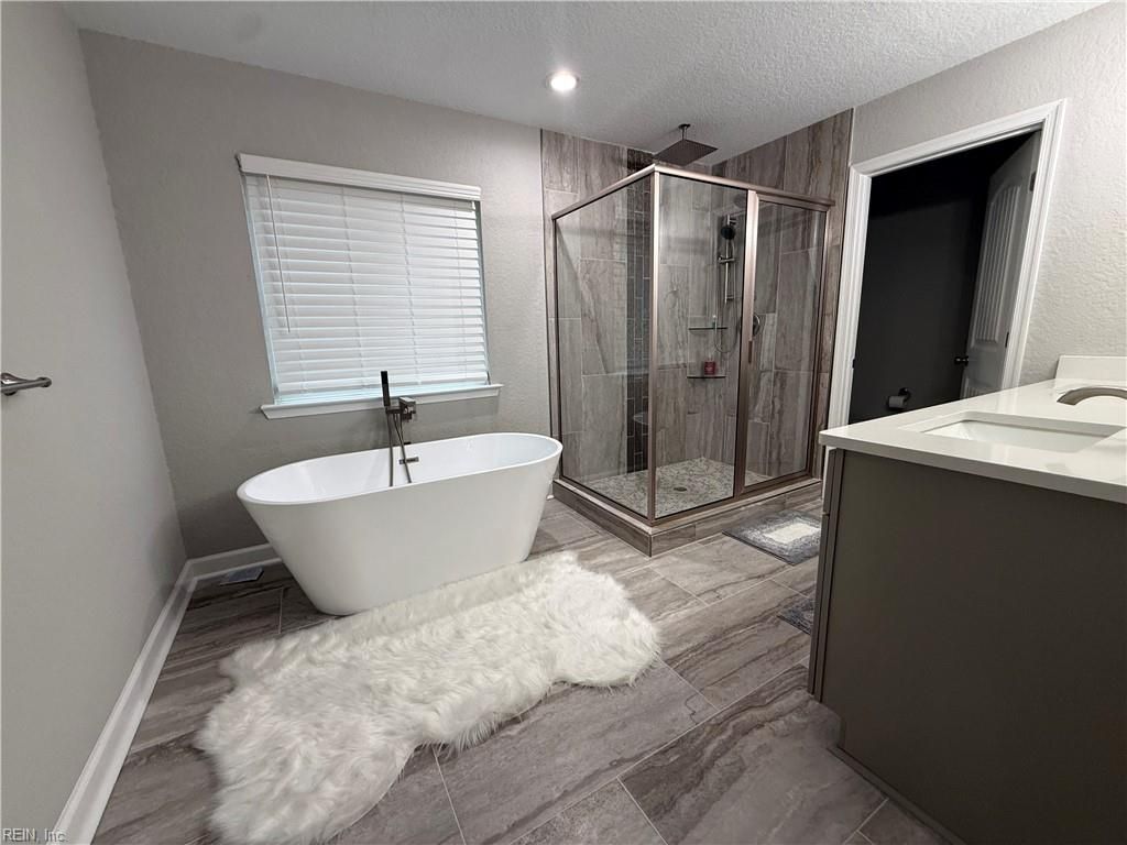 Photo of 1614 Hawthorne Drive, Chesapeake, VA 23325 (MLS # 10623614)