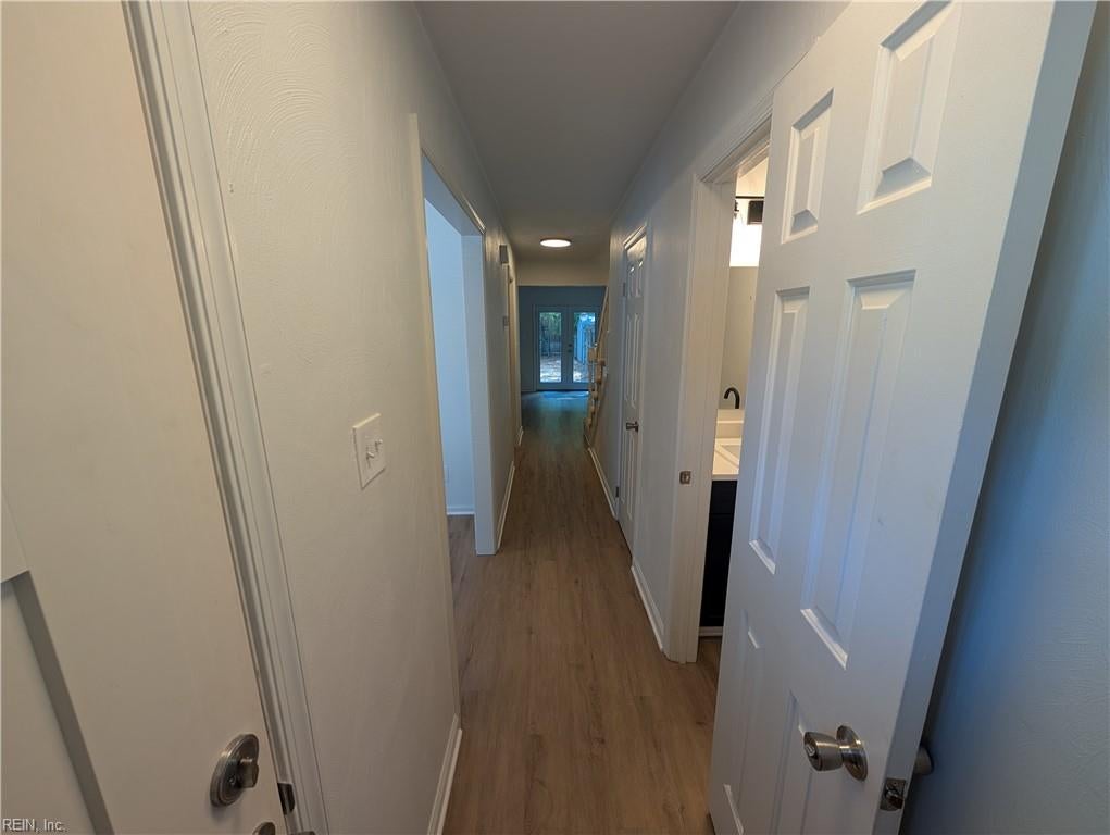 Photo of 4221 Morgate Lane, Portsmouth, VA 23703 (MLS # 10646634)