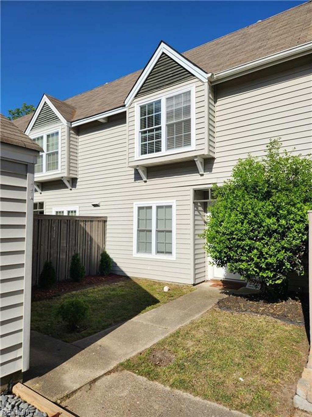 Photo of 5008 Glenwood Way, Virginia Beach, VA 23456 (MLS # 10613851)