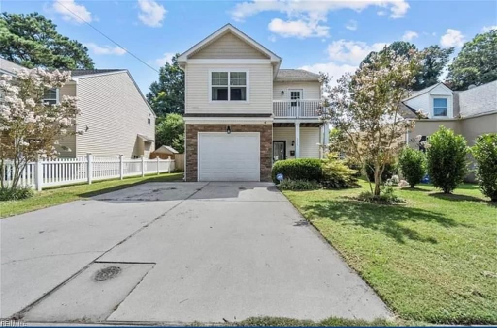 Photo of 219 Lenox Avenue, Norfolk, VA 23503 (MLS # 10608559)