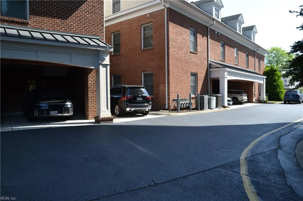 Norfolk, Virginia 23510, United States, 1 Bedroom Bedrooms, ,1 BathroomBathrooms,Residential,Active,123191