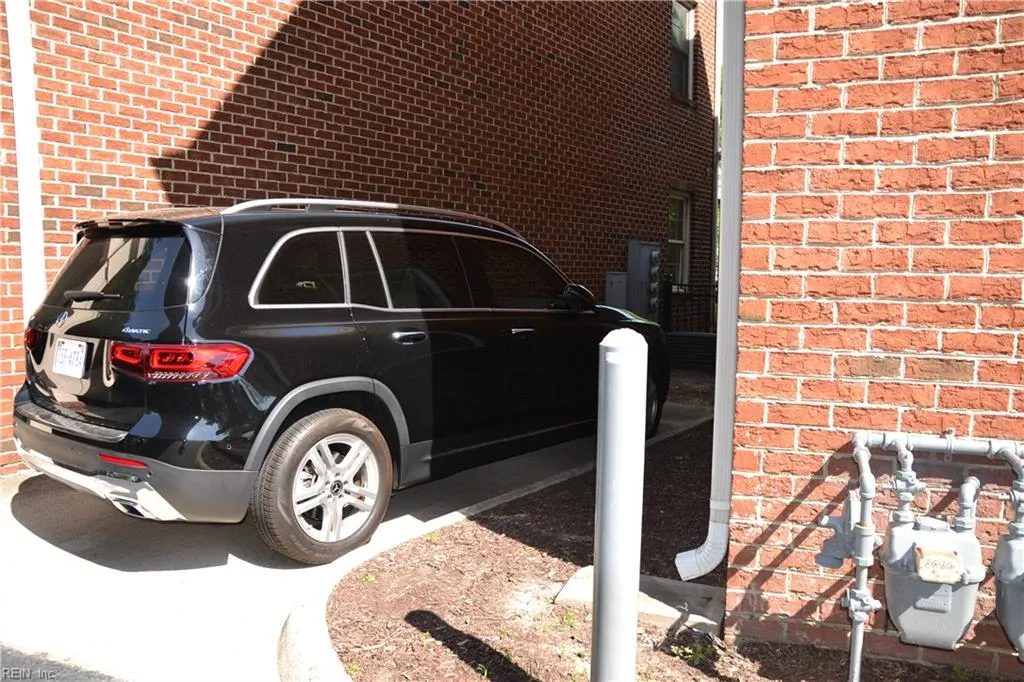 Norfolk, Virginia 23510, United States, 1 Bedroom Bedrooms, ,1 BathroomBathrooms,Residential,Active,123191