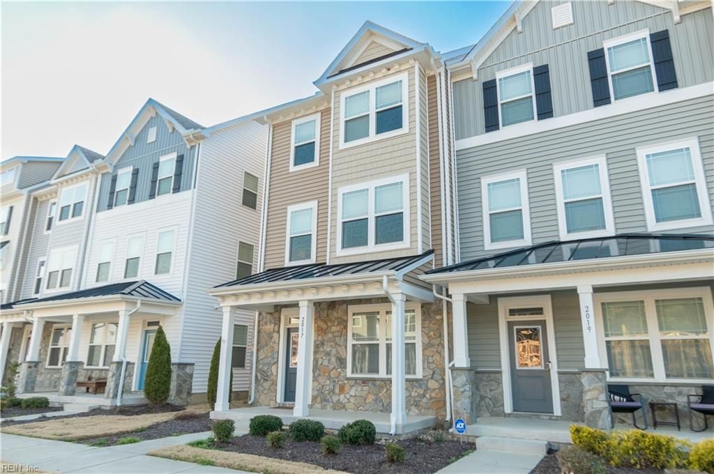 Photo of 2017 Stanford Lane, Newport News, VA 23608 (MLS # 10624909)