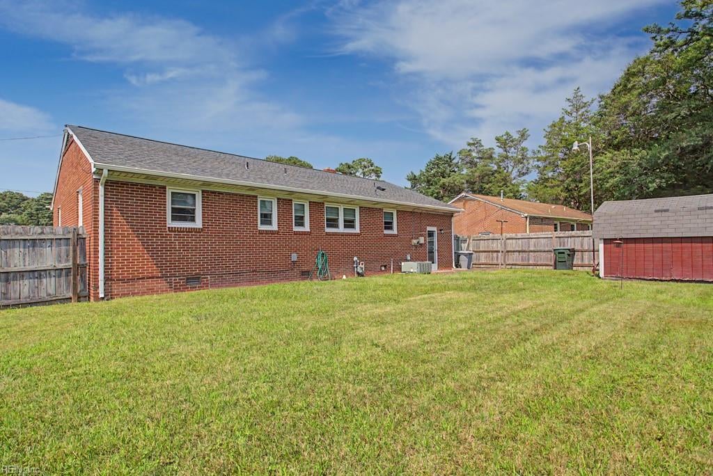 Photo of 904 Thornbriar Court, Hampton, VA 23661 (MLS # 10646232)