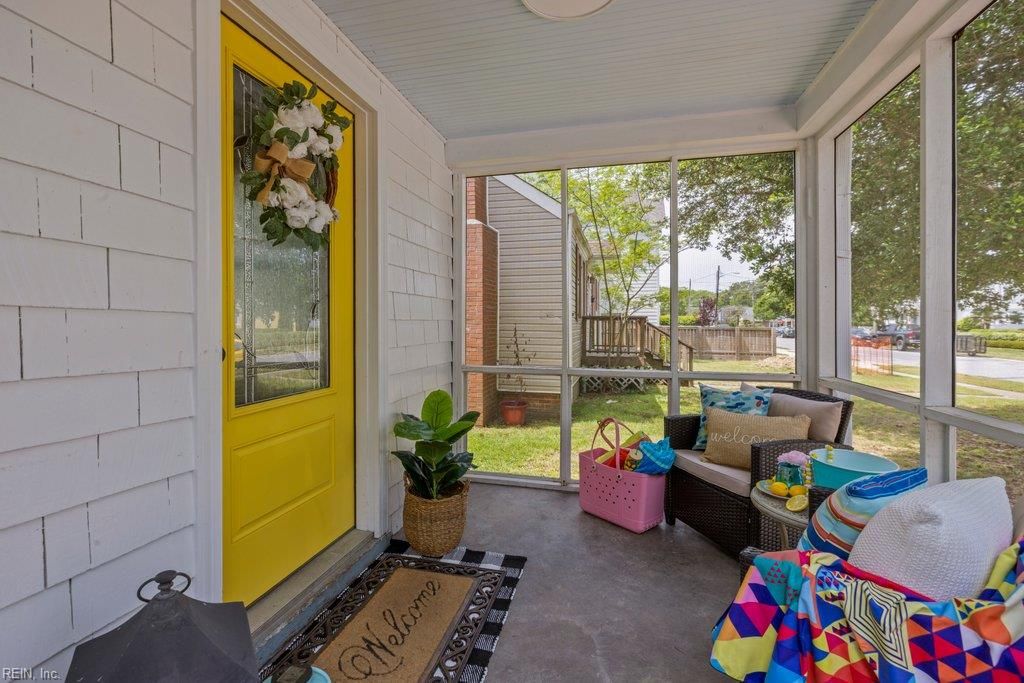 Photo of 412 26th Street, Virginia Beach, VA 23451 (MLS # 10633625)
