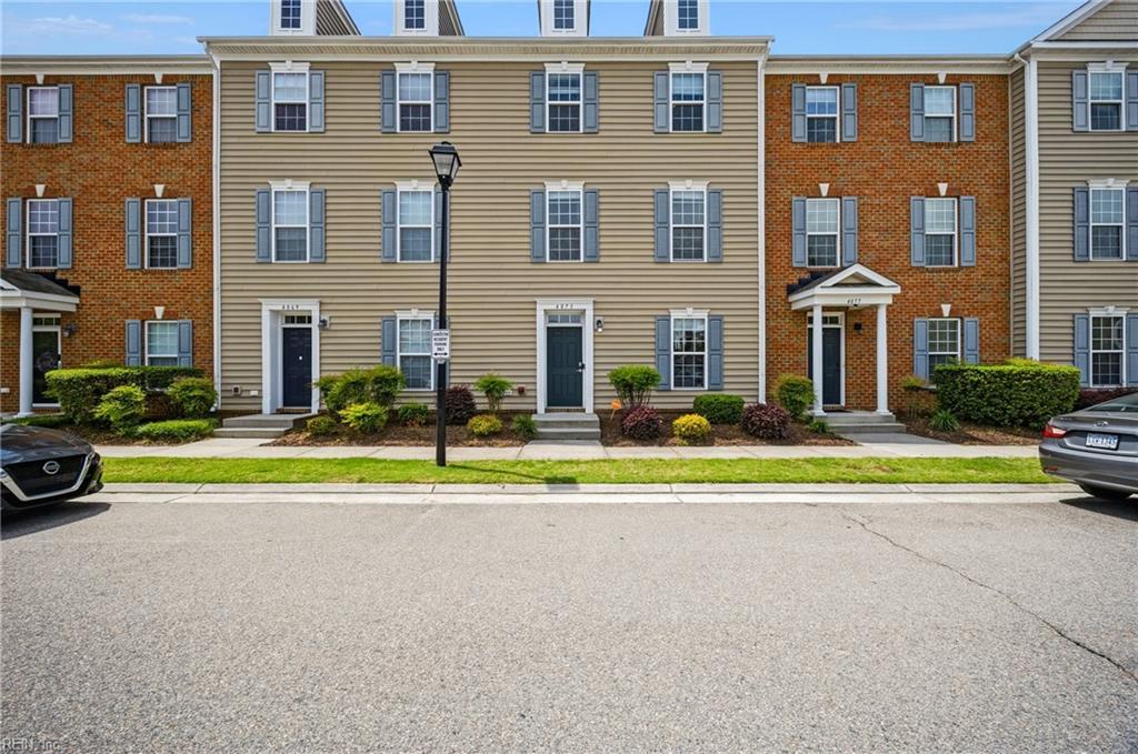 Photo of 4873 Travertine Avenue, Virginia Beach, VA 23462 (MLS # 10640645)