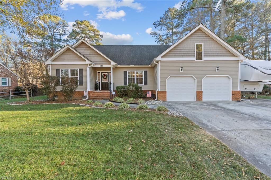Photo of 509 Saber Drive, Chesapeake, VA 23322 (MLS # 10613311)