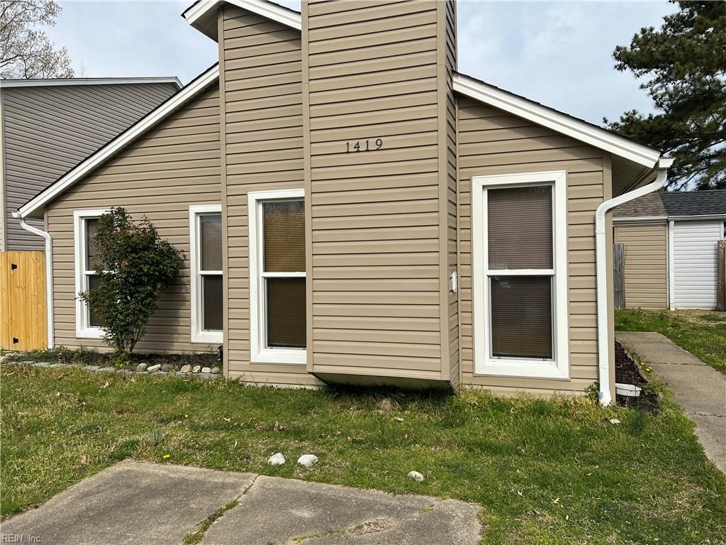 Photo of 1419 Oak Knoll Court, Virginia Beach, VA 23464 (MLS # 10614723)