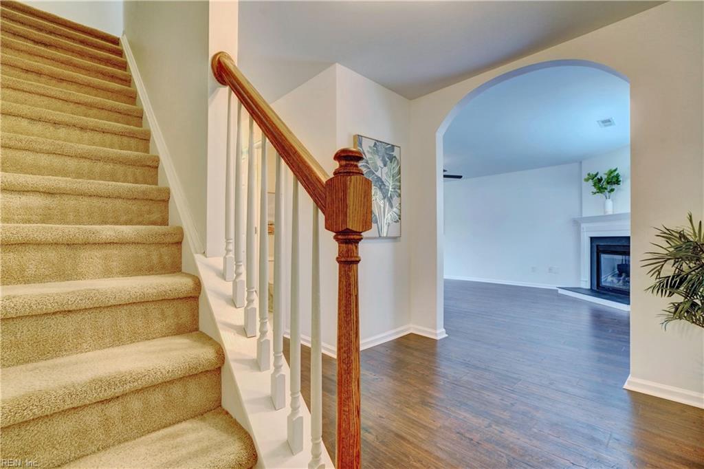5233 Winery DR