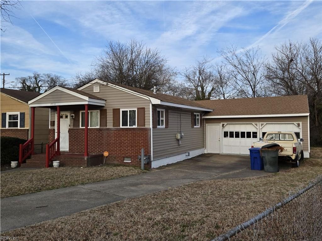 Photo of 2010 Roanoke Avenue, Newport News, VA 23607 (MLS # 10617681)