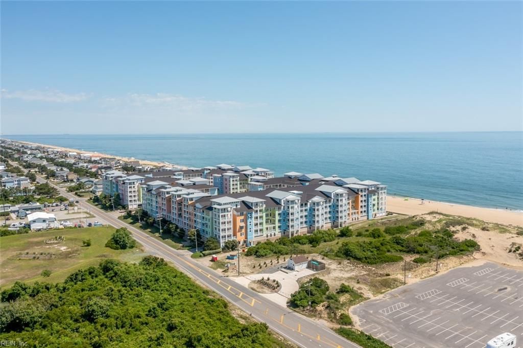 Photo of 3738 Sandpiper Road #121B, Virginia Beach, VA 23456 (MLS # 10616664)