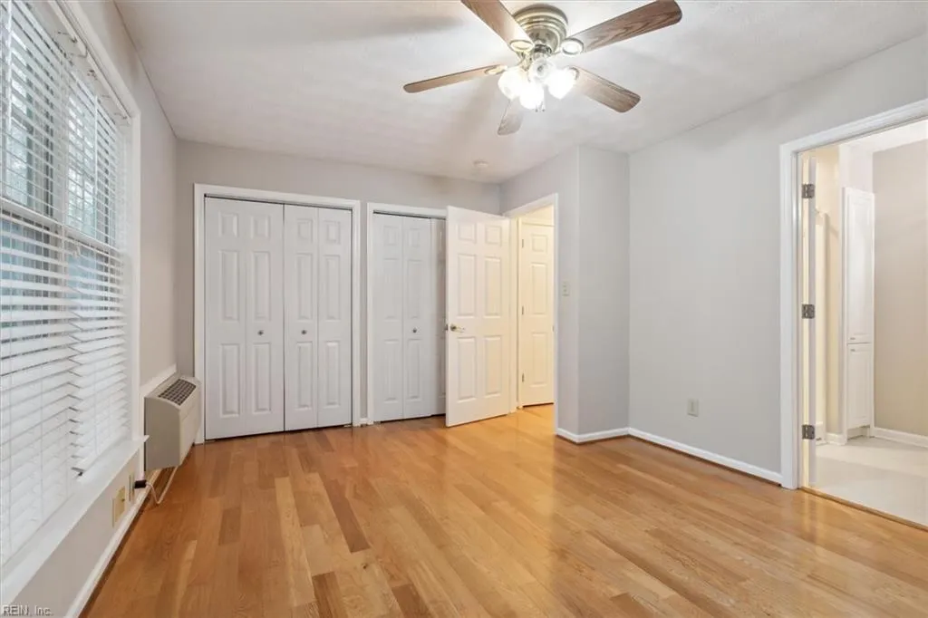 Smithfield, Virginia 23430, United States, 5 Bedrooms Bedrooms, ,4 BathroomsBathrooms,Residential,Active,31945