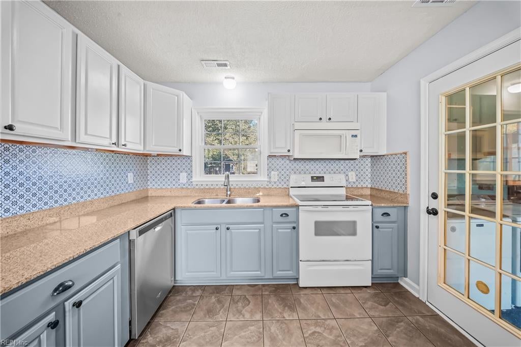 Photo of 1 Ewell Court, Hampton, VA 23669 (MLS # 10657575)