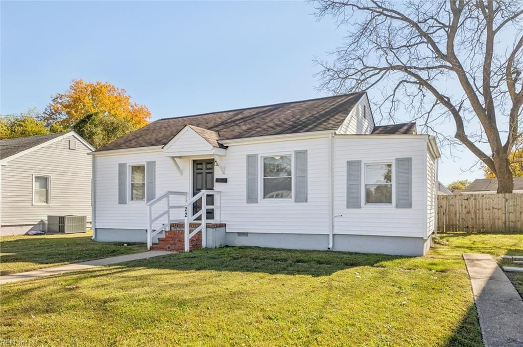 Photo of 22 Lucas Drive, Hampton, VA 23669 (MLS # 10617554)