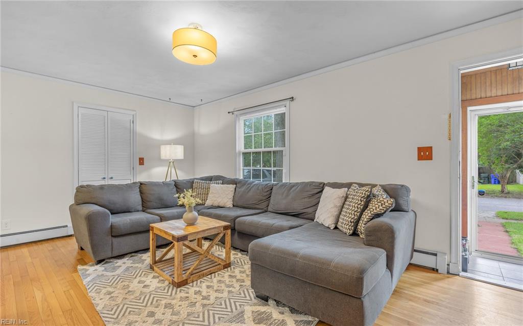 746 Burksdale RD