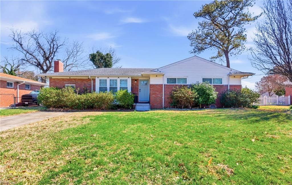 Photo of 8108 Ridgefield Drive, Norfolk, VA 23518 (MLS # 10624859)