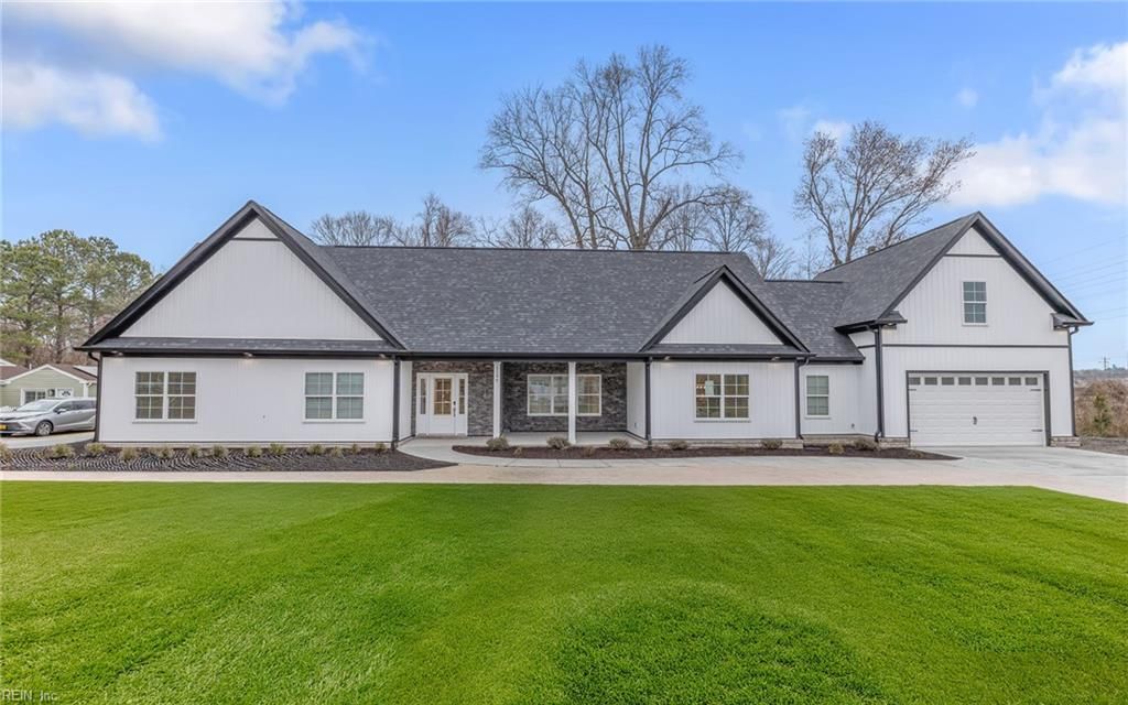 Photo of 1146 Lindale Drive, Chesapeake, VA 23320 (MLS # 10623117)