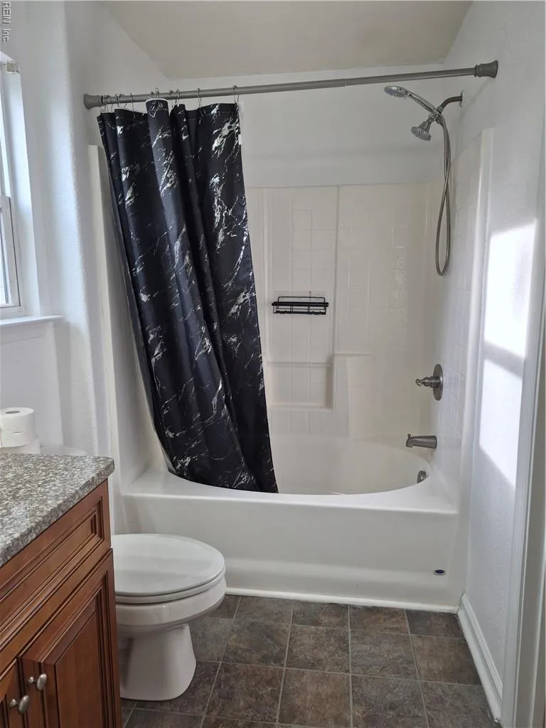 Chesapeake, Virginia 23320, United States, 4 Bedrooms Bedrooms, ,3 BathroomsBathrooms,Residential,Active,256888