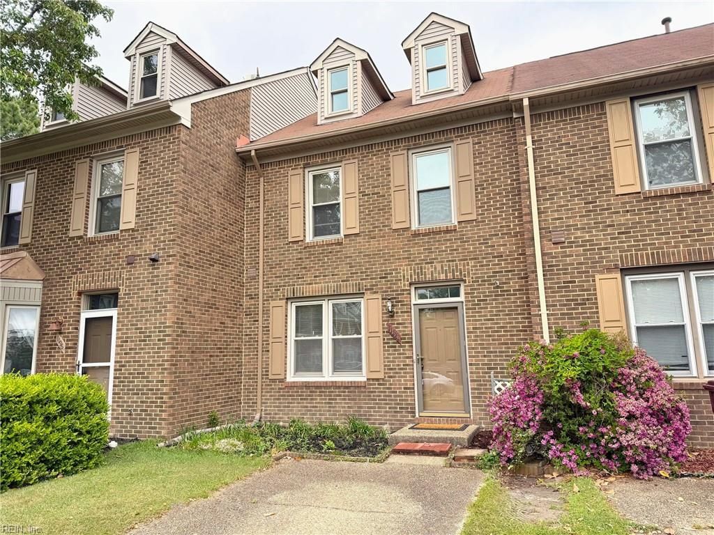 Photo of 1194 Killington Arch, Chesapeake, VA 23320 (MLS # 10632115)