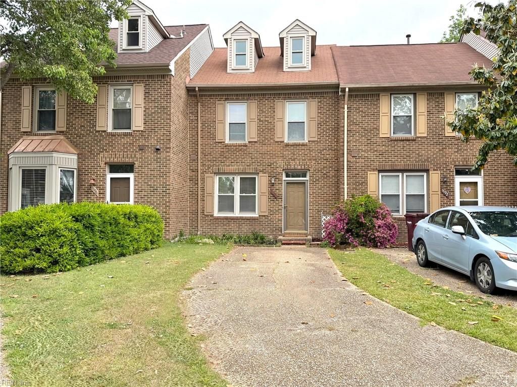 Photo of 1194 Killington Arch, Chesapeake, VA 23320 (MLS # 10632115)