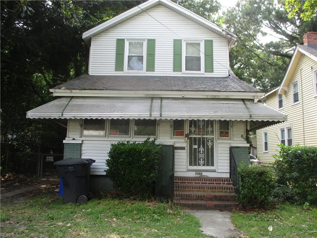 Photo of 2104 ELM Avenue, Portsmouth, VA 23704 (MLS # 10644605)