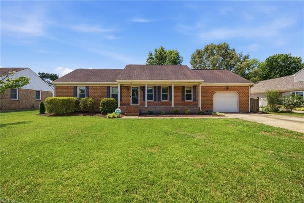 Photo of 711 Waterstock Court, Chesapeake, VA 23322 (MLS # 10633840)