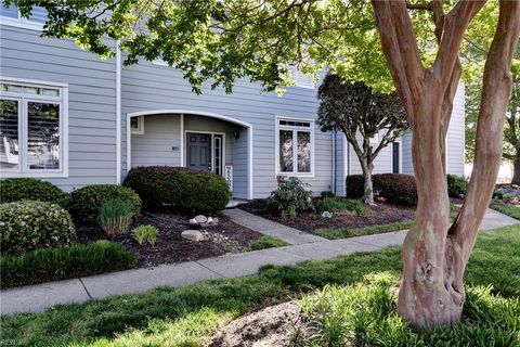 Photo of 1039 Porte Harbour Arch #U1039, Hampton, VA 23664 (MLS # 10631148)