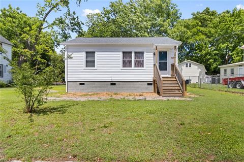 406 Walnut ST Elizabeth City NC 27909