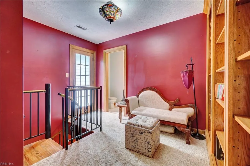 Suffolk, Virginia 23432, United States, 6 Bedrooms Bedrooms, ,4 BathroomsBathrooms,Residential,Active,197900