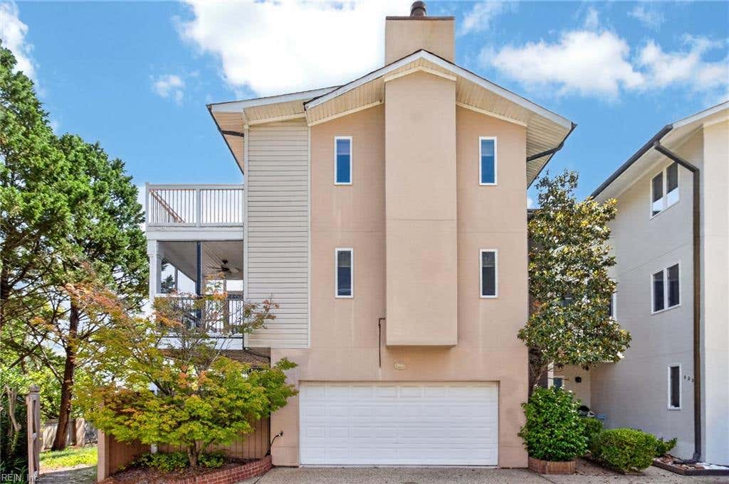 Photo of 220 83rd Street #A, Virginia Beach, VA 23451 (MLS # 10642060)