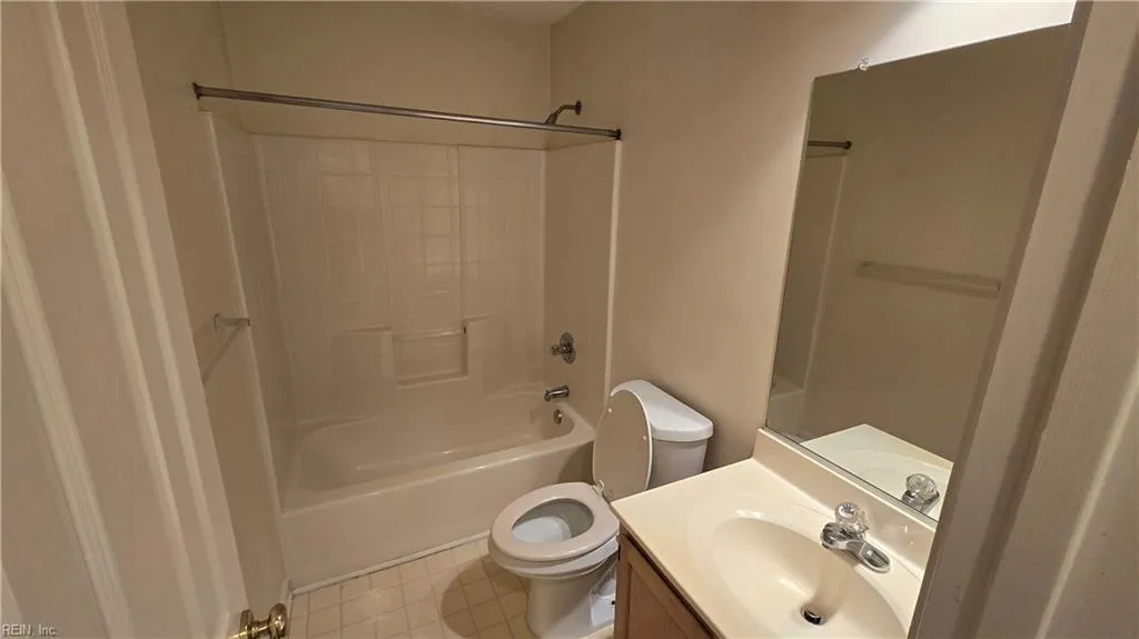 Newport News, Virginia 23602, United States, 3 Bedrooms Bedrooms, ,3 BathroomsBathrooms,Residential,Active,79470