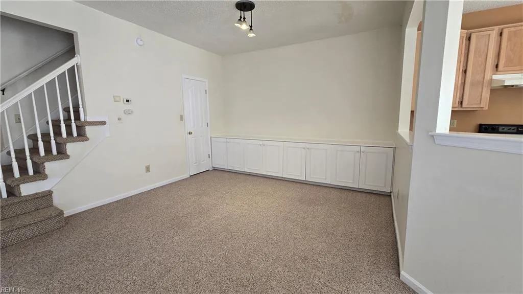 Newport News, Virginia 23602, United States, 3 Bedrooms Bedrooms, ,3 BathroomsBathrooms,Residential,Active,79470