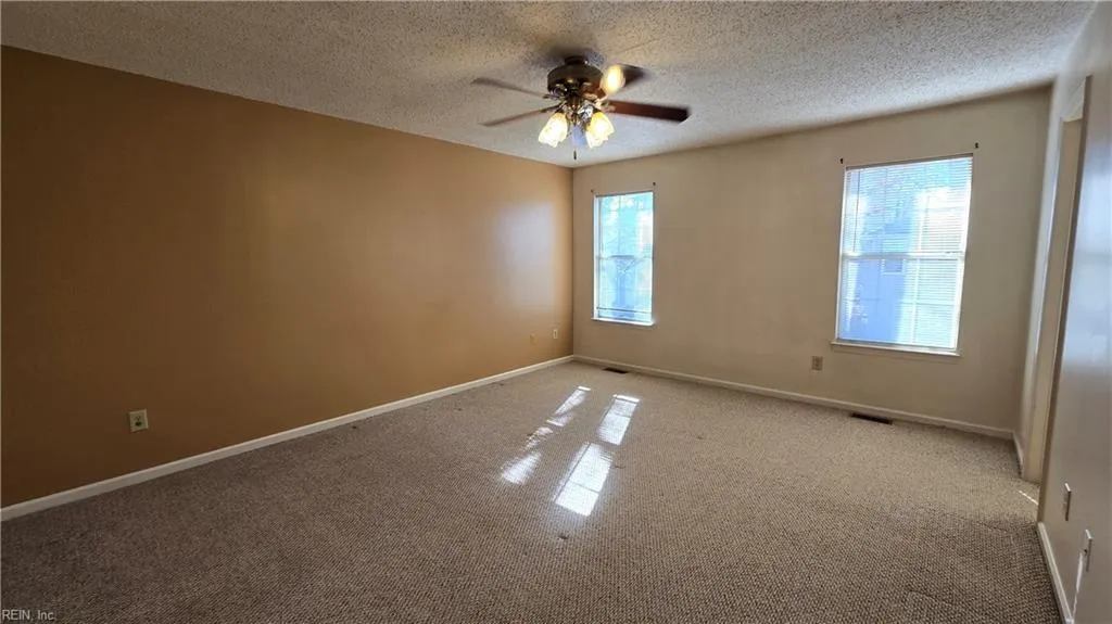 Newport News, Virginia 23602, United States, 3 Bedrooms Bedrooms, ,3 BathroomsBathrooms,Residential,Active,79470