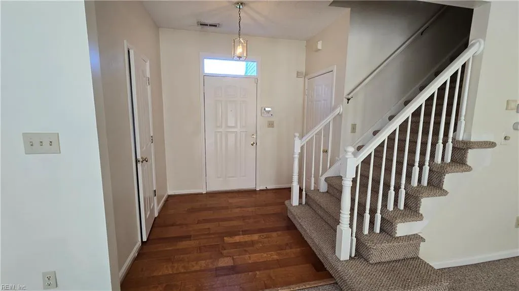 Newport News, Virginia 23602, United States, 3 Bedrooms Bedrooms, ,3 BathroomsBathrooms,Residential,Active,79470