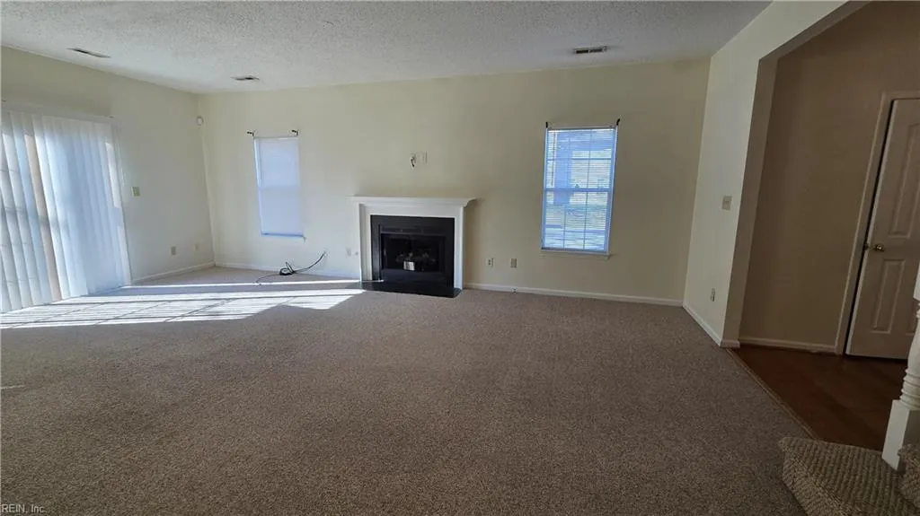 Newport News, Virginia 23602, United States, 3 Bedrooms Bedrooms, ,3 BathroomsBathrooms,Residential,Active,79470