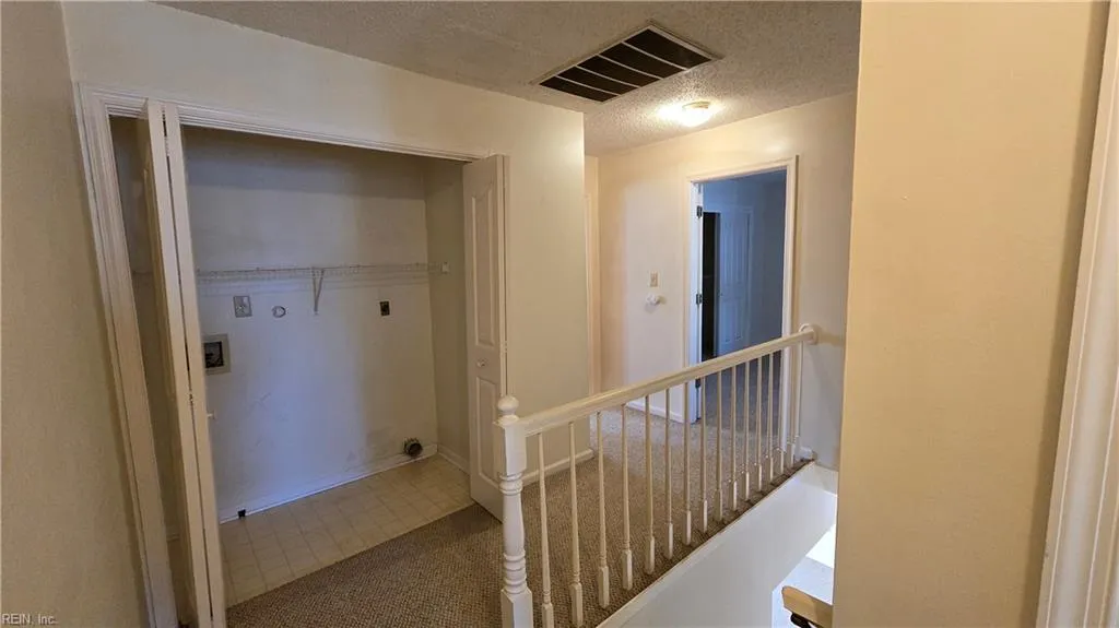 Newport News, Virginia 23602, United States, 3 Bedrooms Bedrooms, ,3 BathroomsBathrooms,Residential,Active,79470