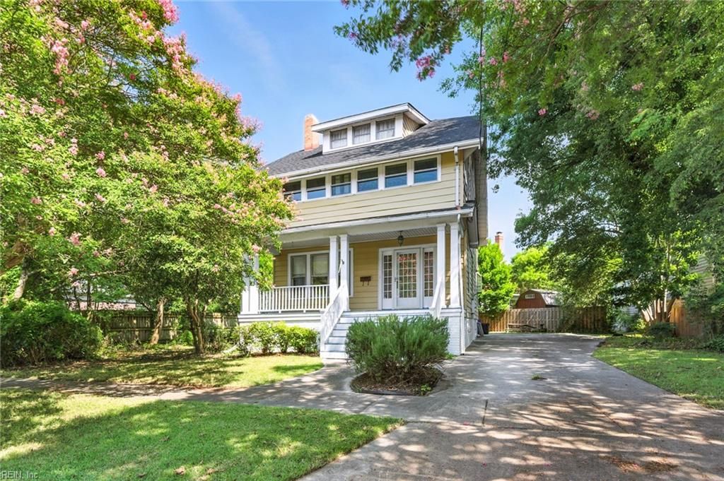 Photo of 1152 Surrey Crescent, Norfolk, VA 23508 (MLS # 10611939)