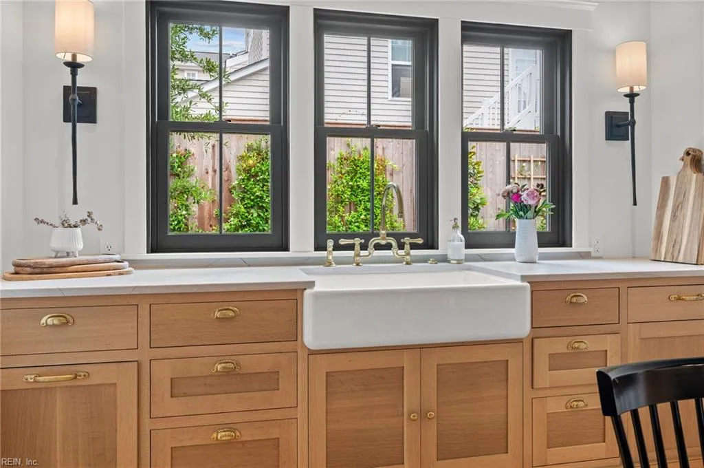 Virginia Beach, Virginia 23451, United States, 4 Bedrooms Bedrooms, ,3 BathroomsBathrooms,Residential,Active,173379