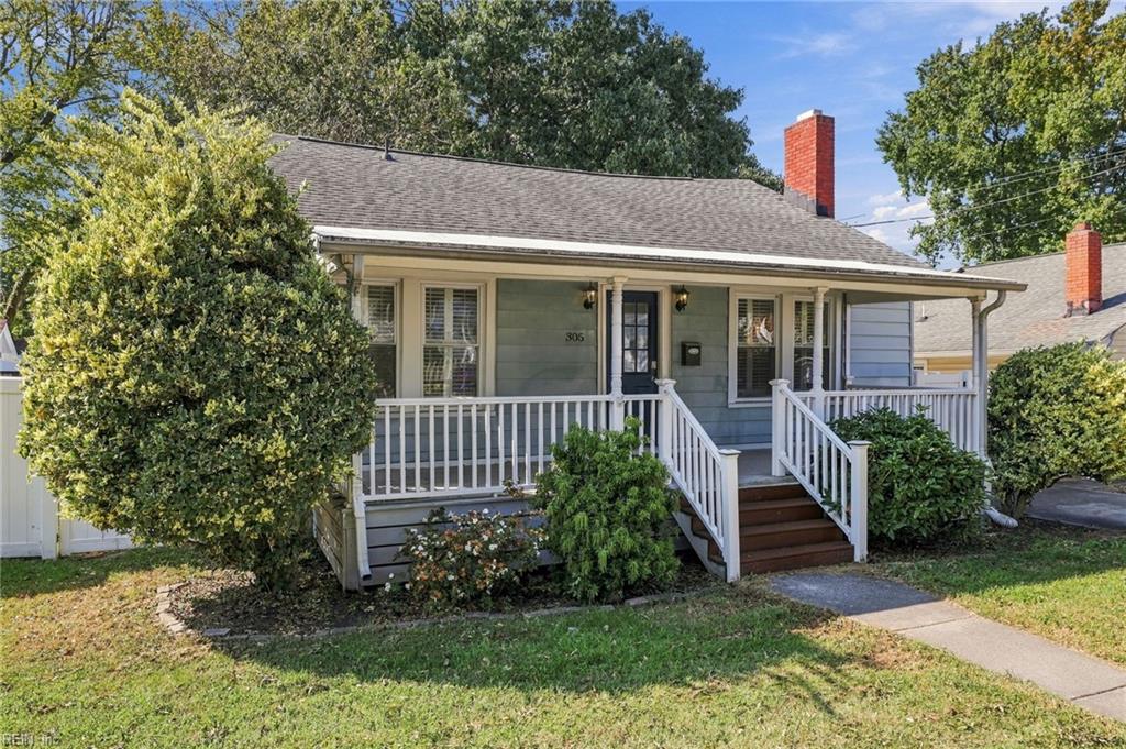 Photo of 305 Lenox Avenue, Norfolk, VA 23503 (MLS # 10656343)