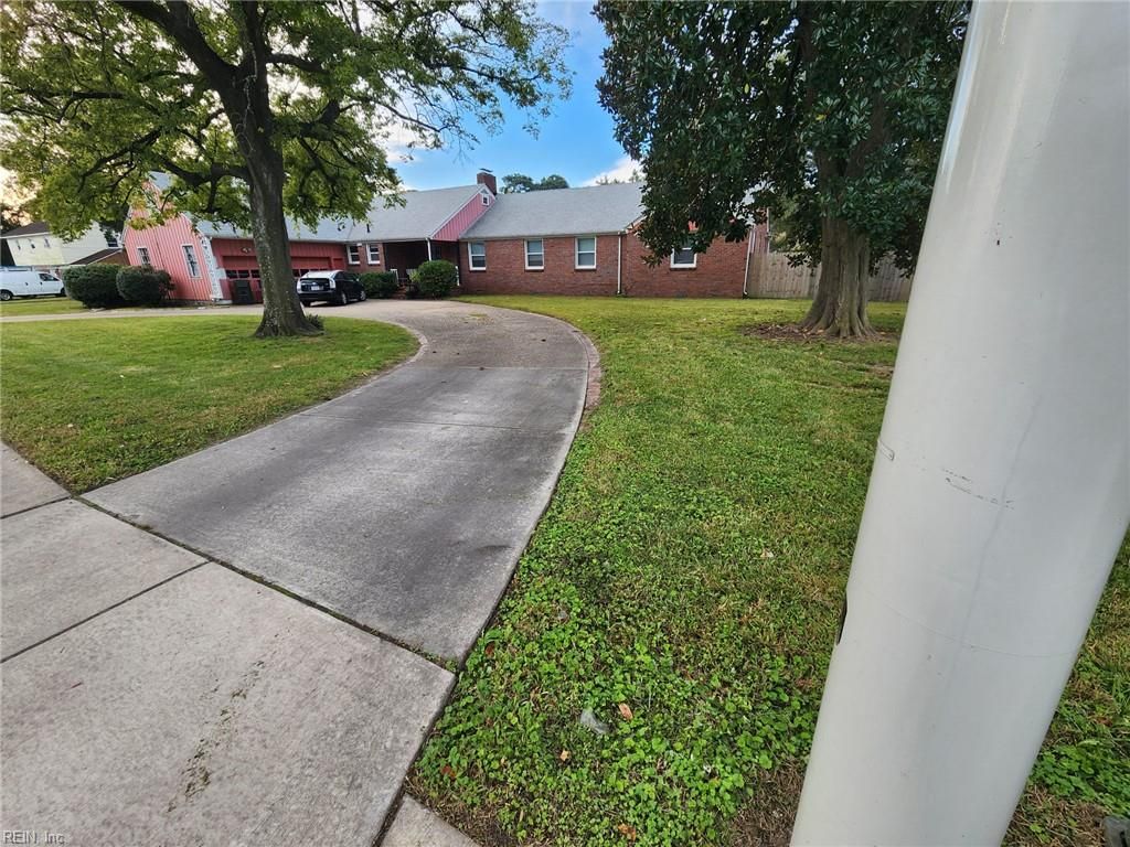Photo of 5535 E Princess Anne Road, Norfolk, VA 23502 (MLS # 10604985)