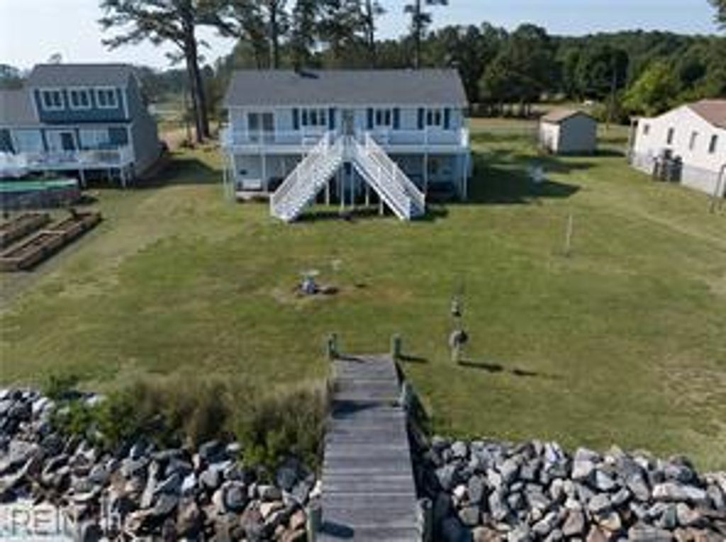 Photo of 247 Pond Point Place, Foster, VA 23056 (MLS # 10636682)
