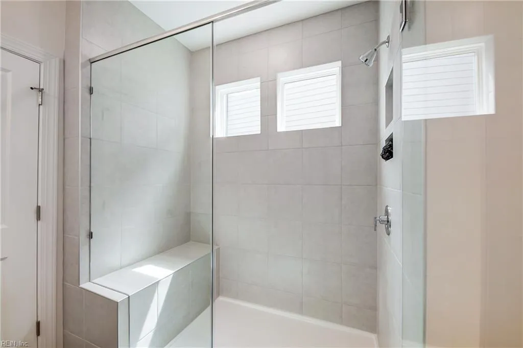 Windsor, Virginia 23487, United States, 3 Bedrooms Bedrooms, ,2 BathroomsBathrooms,Residential,Active,242928