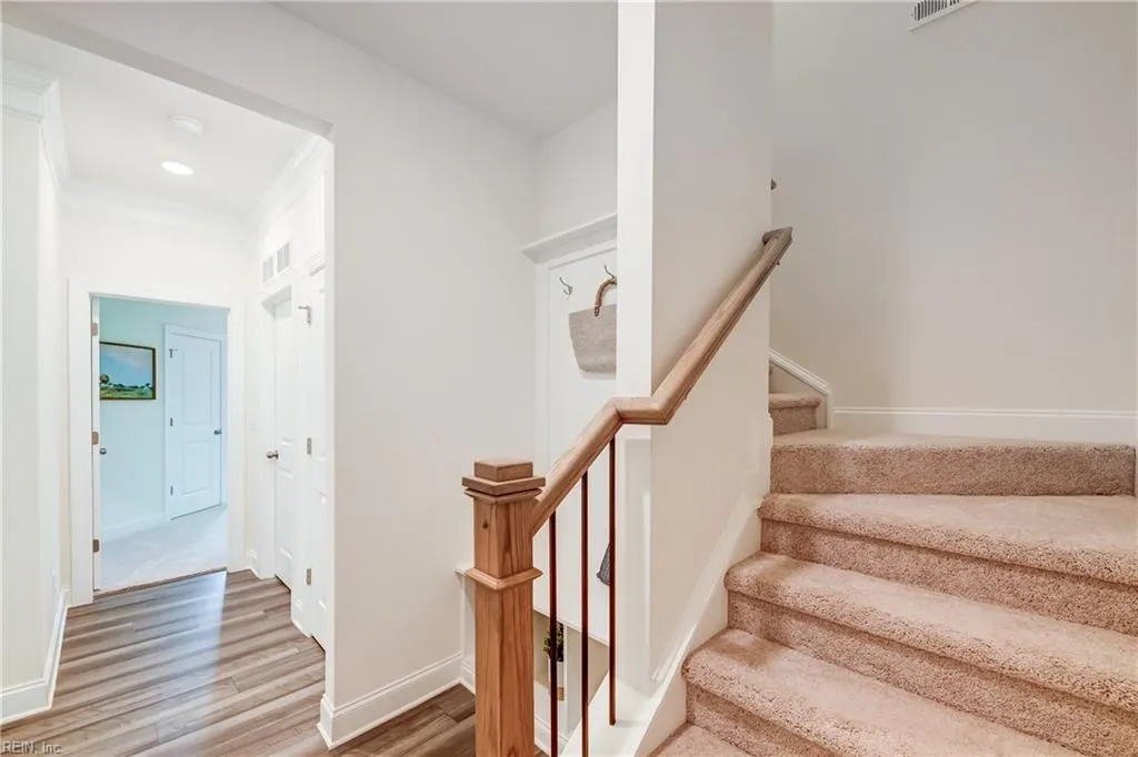 Windsor, Virginia 23487, United States, 3 Bedrooms Bedrooms, ,2 BathroomsBathrooms,Residential,Active,242928