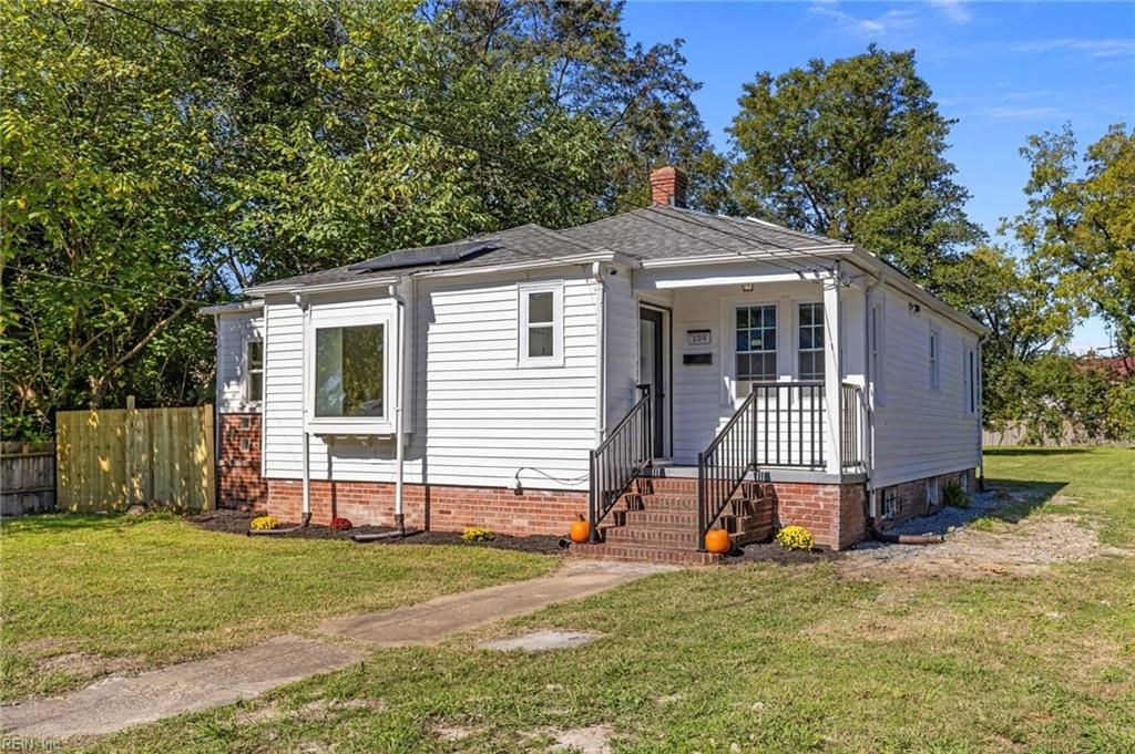 Photo of 109 Frissell Street, Hampton, VA 23663 (MLS # 10615301)